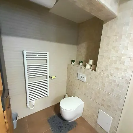 2-zimmer-wohnung In * שיפלינג אם סי