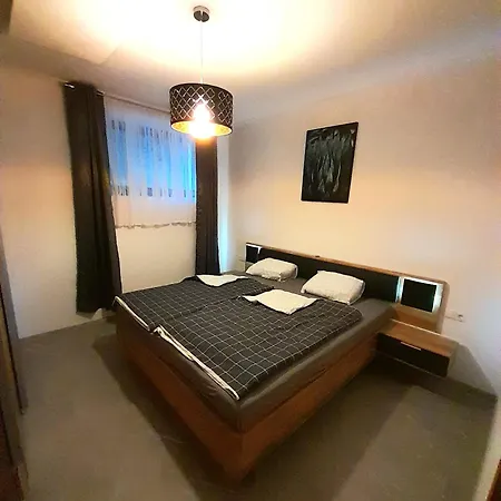 2-zimmer-wohnung In Apartman Schiefling am See