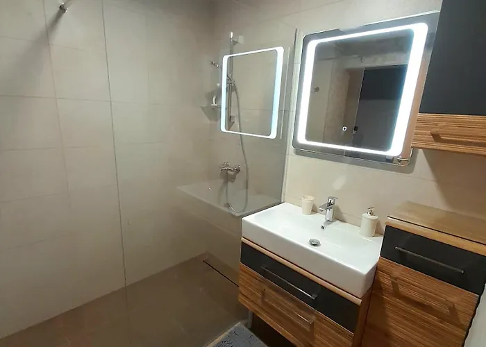 2-zimmer-wohnung In Apartman *